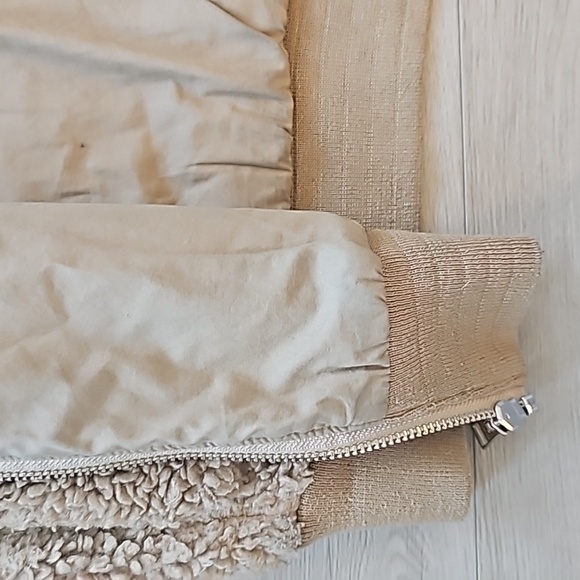 Wilfred Teddy Sherpa Jacket - Picture 9 of 16